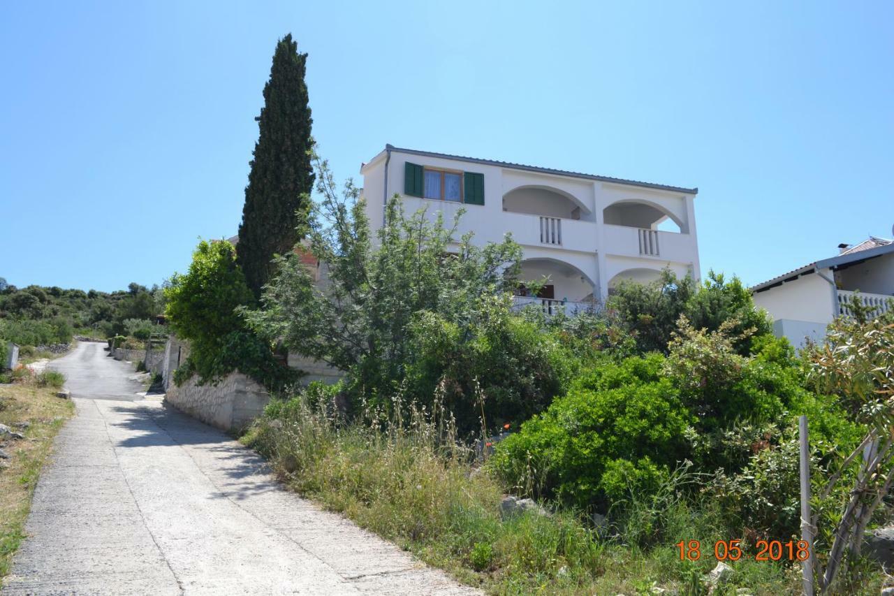 Holiday Apartments Lucic - Feels Like Home, Away From Home Ražanj Kültér fotó