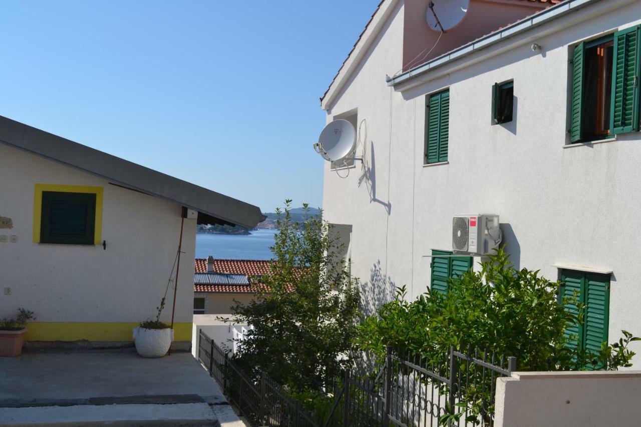Holiday Apartments Lucic - Feels Like Home, Away From Home Ražanj Kültér fotó